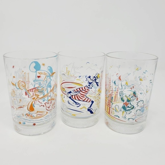 Disneyworld Other - Walt Disney World Remember the Magic Glass Set of 3 Goofy Donald Duck & Lumière